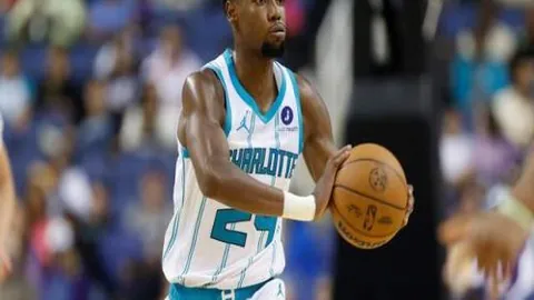 AC米兰续约姆希塔良，年薪高达350万欧元